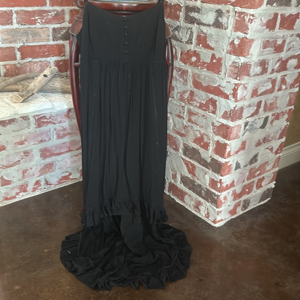 Black high low dress XS but fits more like a Small. Dress up or down.